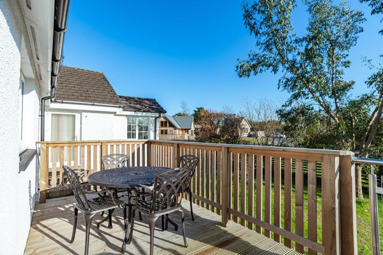 Sparrowhawk Cottage With Hot Tub ニュートン・スチュワート エクステリア 写真